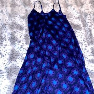 Medium Natural Life High-Low dress